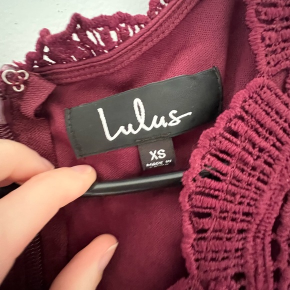 NWT Lulu’s Burgundy Lace Dress - Picture 4 of 6
